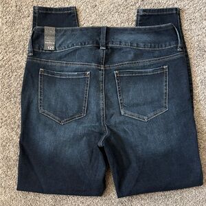 NWT Torrid skinny Jeans